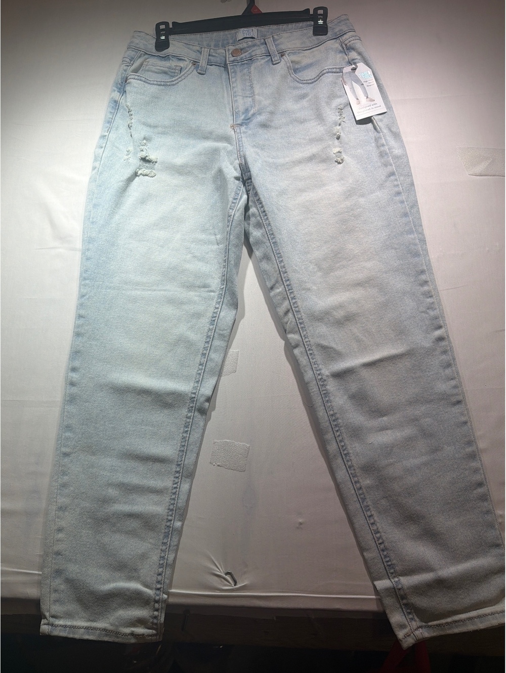 Time and Tru High Rise Mom Jeans Light Wash Size 10 Regular